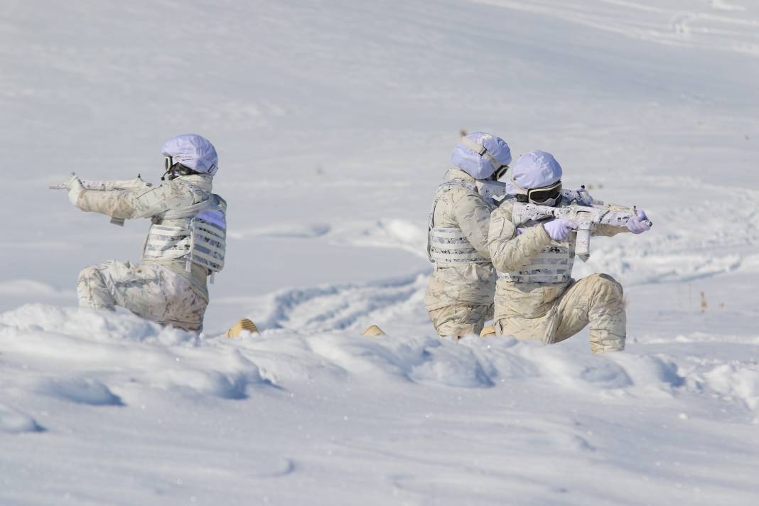 Dondurucu soğukta nefes kesen eğitim 6
